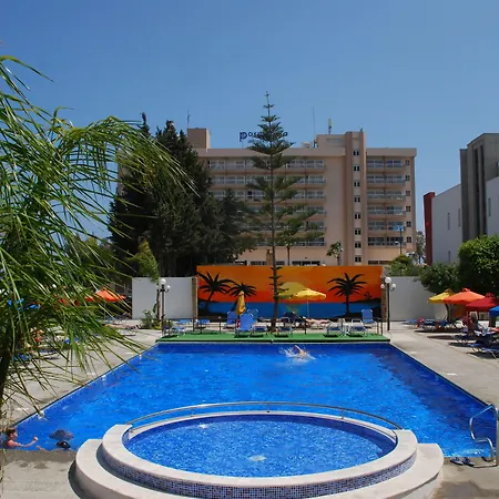 Hotel The Caravel