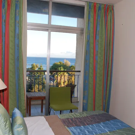 Hotel The Caravel Limassol