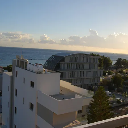 The Caravel Ξενοδοχείο Λεμεσός