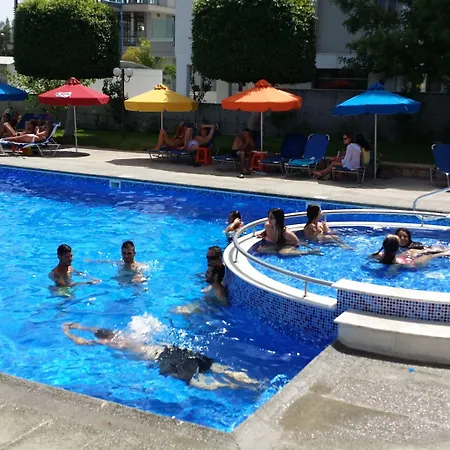 The Caravel Ξενοδοχείο