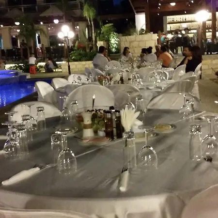 The Caravel Ξενοδοχείο