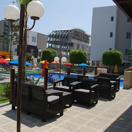 The Caravel Λεμεσός