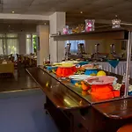 Hotel The Caravel Limassol