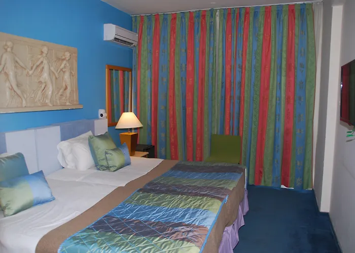 Hotel The Caravel Lemesos