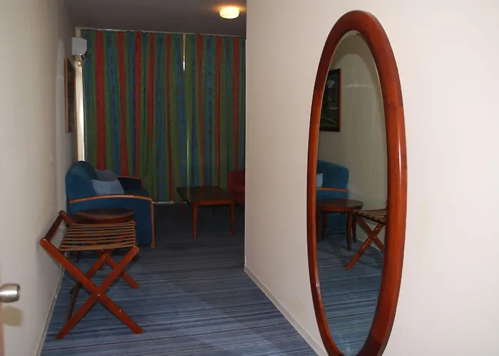 Hotel The Caravel 2*